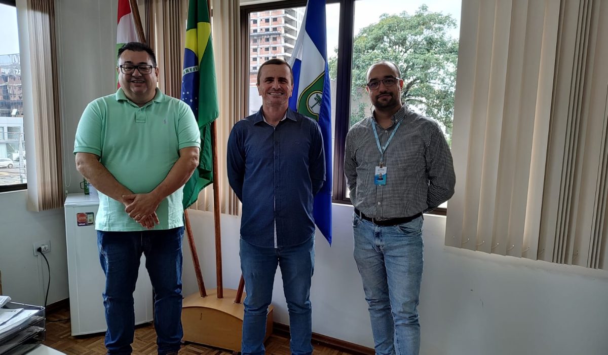 CISAM Meio Oeste realiza visita aos municípios de Abdon Batista e Brunópolis para a entrega do Relatório de Fiscalização dos Sistemas de Abastecimento de Água.​